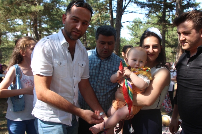 Bilecik'te "duşak kesme" geleneği yaşatılıyor